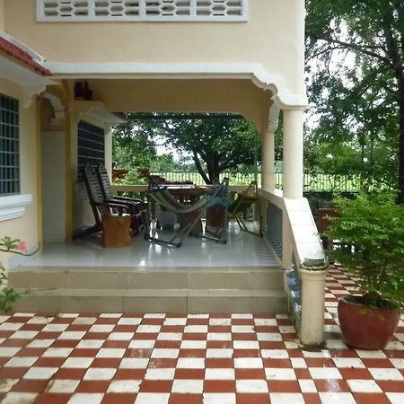 Meas Family Homestay Angk Ta Saom Ngoại thất bức ảnh