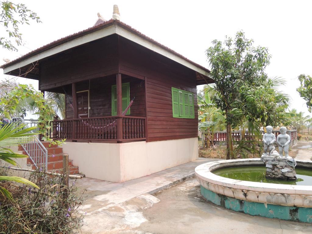 Meas Family Homestay Angk Ta Saom Ngoại thất bức ảnh